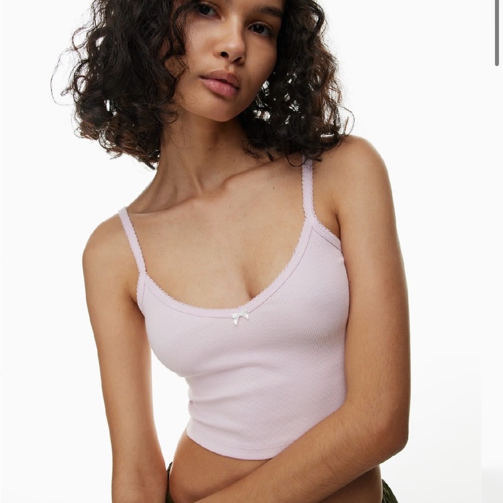 Aritzia Homestretch Lace V-Neck Cami Waist Tank